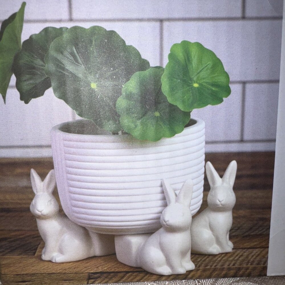 Target Easter Bullseye Rabbit Spring White Ceramic Bunny Plant Stand Figural - Picture 5 of 8